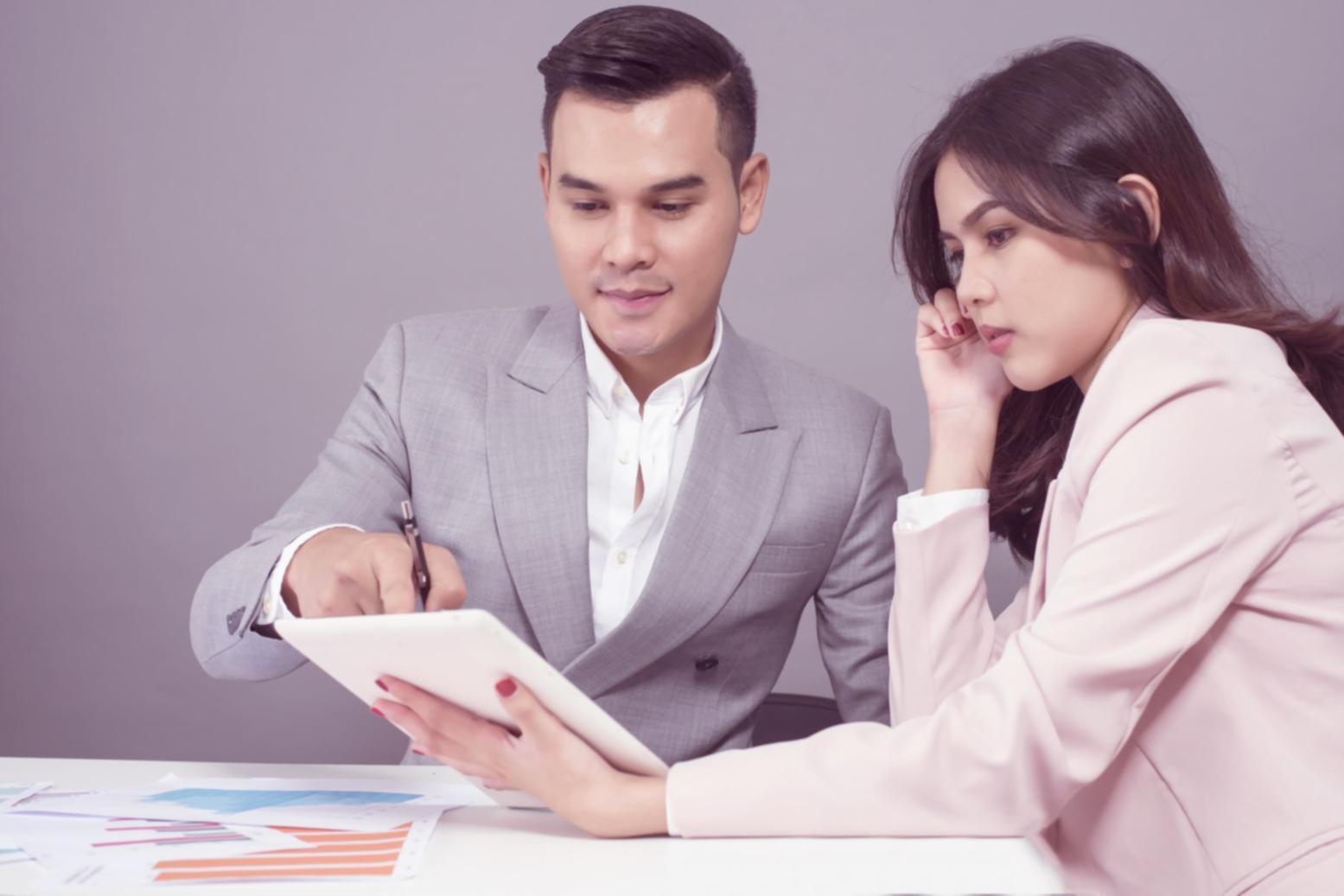 Analyse collaborative de données de recherche et volume